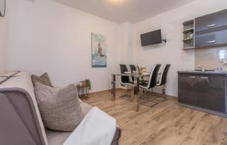 Holiday Home Ema with pool - Biograd na Moru - 1