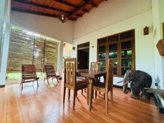 Woodholic Homestay - 4