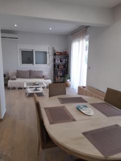 Al Fresco Voula Apartment - 0