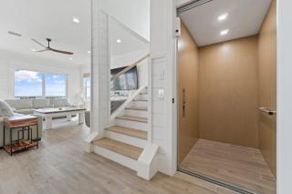 ShipFaced Beach House - 7