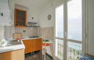 5 Bedroom Beautiful Home In Cipressa - Cipressa - 5