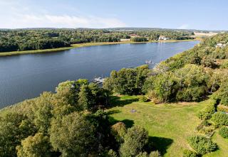 Dream location with lake view & Top location near - Bro - 5