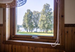 Dream location with lake view & Top location near - Bro - 1