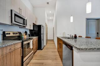 Cozy Retreat near Lake Hartwell with Amenities - Clemson - 3