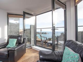 Cove View Apartment - 8