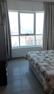 Elegant Sea View Bedroom with Shared Balcony and WC, Spacious and Serene Retreat - ROOM INSIDE APARTMENT - Ajman - 8