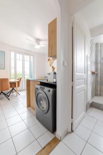 Chic T2 Vue Mer Terrasse Clim & Parking à Sanary - 1