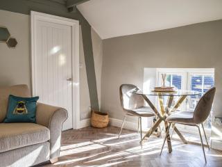 Little Hive-Uk39430 - Dronfield - 8