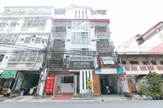 RedDoorz at DBuilders Rooms Ph1 Taguig - Manila - 9