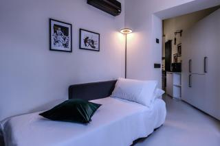 Navigli - Design Apartment with Private Terrace - Milan - 3