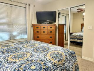 Condo A-2 at Vickery Resort - Hollister - 6