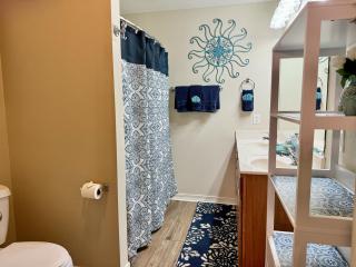 Condo A-2 at Vickery Resort - Hollister - 3