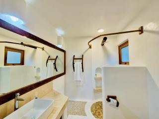 Residencia Frente al Mar con Jacuzzi y Vista a La Playa - 2