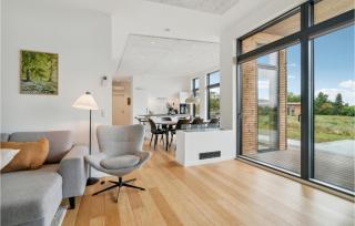 Awesome Home In Allinge, Dk, With 4 Bedrooms And Wifi - Allinge - 7