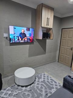 Peaceful Stay - Deluxe suite - Sasolburg - 3