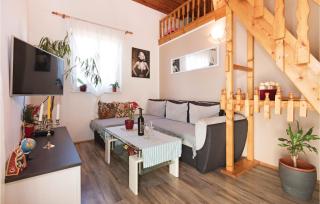 Two-Bedroom Holiday Home In Valtura - Valtura - 9