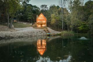 Stone Lake Lodge - Lakeside Cabin - Stocked Pond - Coshocton - 3
