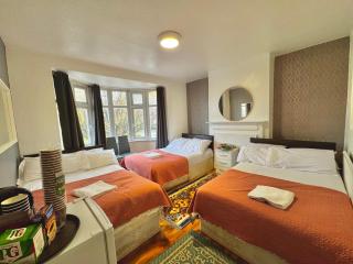 Twin Tower Hotel - Londra - 0