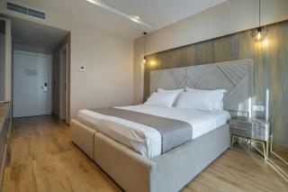 Brilliant Hotel & SPA - Golem - 7