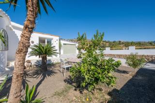 Villa Cayetana - Spacious 4-Bedroom Villa with Private Pool Terrace & BBQ - Málaga - 8
