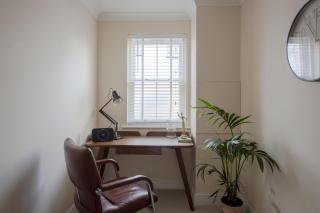 Modern 2 bed town house quiet street near station - Chelmsford - 8