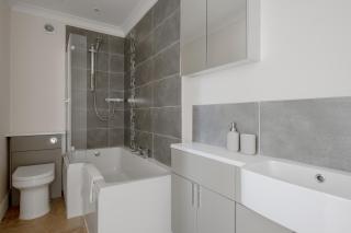 Modern 2 bed town house quiet street near station - Chelmsford - 1