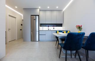 Nyvky Like Home - Файна Таун з басейном - Кв 80 - 1