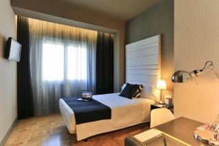 Habitus Hotel Leyre - Pamplona - 9