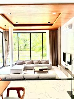 Luxury Menara - Ban Phak Chit - 4