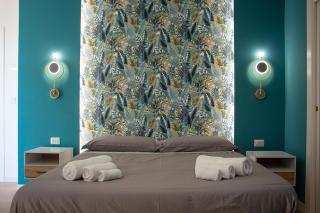 WANDERLUST SPACCANAPOLI Points Of View - 8