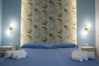 WANDERLUST SPACCANAPOLI Points Of View - 2