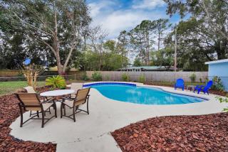 Summer Spot! Fam Trip with Private Pool and 3miles to Beach - 7