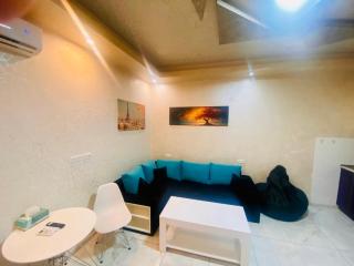 Luxury Apartment with jacuzzi on Republic Square - Erevan - 0