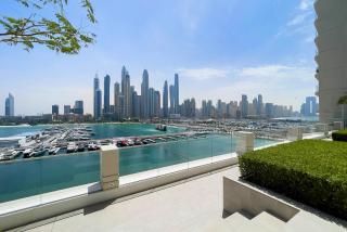 LUX 2BR Private Beach View Marina - Dubai - 0