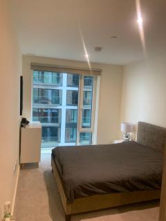 stunning 2 bed penthouse Canning Town - Londra - 3
