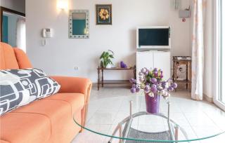 Two-Bedroom Apartment In Makarska - Makarska - 1
