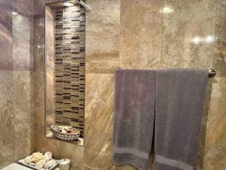 Location! Tropical oasis close to - Sarasota - 6