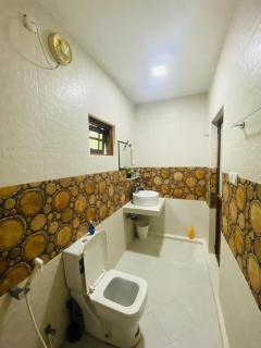 Suriya Homestay - - 3
