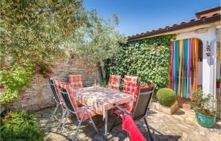 Four-Bedroom Holiday Home In Vodnjan - Vodnjan - 4