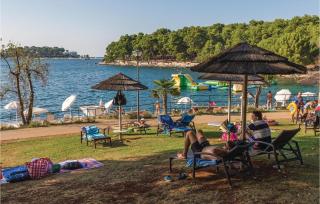 Lovely Home In Porec With Wifi - Poreč - 3