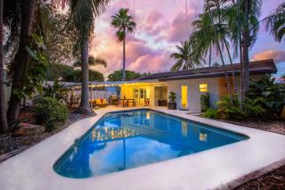 Oasis Under The Banyan I Tropical Pool & Arcade - Fort Lauderdale - 0