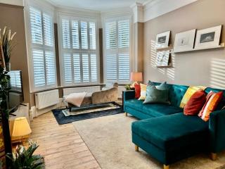 Beautiful Garden Apartment Ealing - Ealing - 0