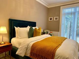 Beautiful Garden Apartment Ealing - Ealing - 7
