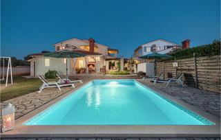 Four-Bedroom Holiday Home In Golubovo - Mednjan - 3