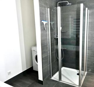 No 20 - gemütliche 2 Zimmer Whg, Küche, Balkon, Badewanne, Parkplatz - 1