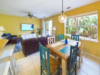 Coastal Bliss Retreat - Beach Vibes & Rockets - 1