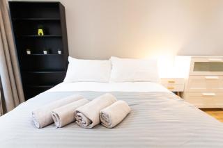 Cosy City Escape - 1Bed Apt with Balcony - Sheffield - 9