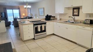 515- 2 bedroom oceanfront 5th floor - New Smyrna Beach - 0