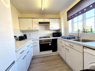 Spacious 2 bed house close to Parkway Station - Bristol - 5