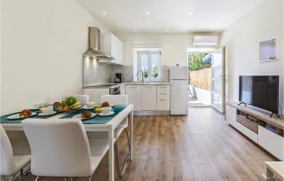Nice Home In Ripenda Kras, Labin - Ripenda Kras - 6